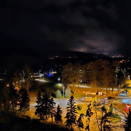 Elizjum Apartament Nad Termami Cieplice Jelenia Gora Exterior photo